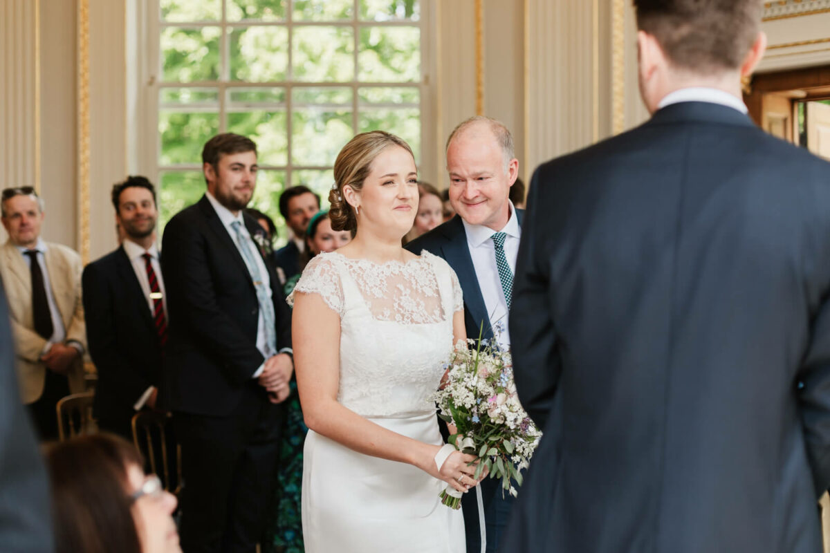 bride seeing groom for the first time