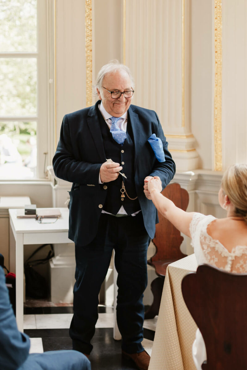 reading at wedding