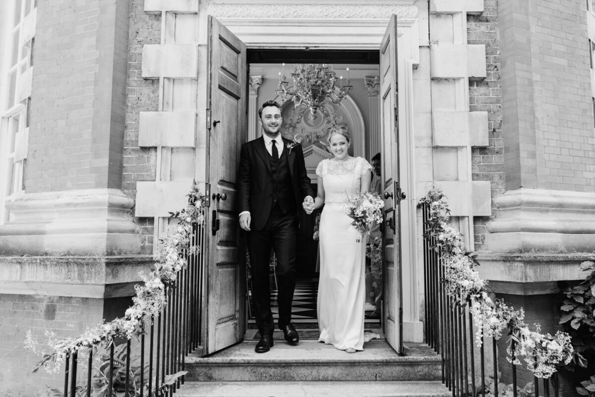 bride and groom at Orleans house gallery Twickenham