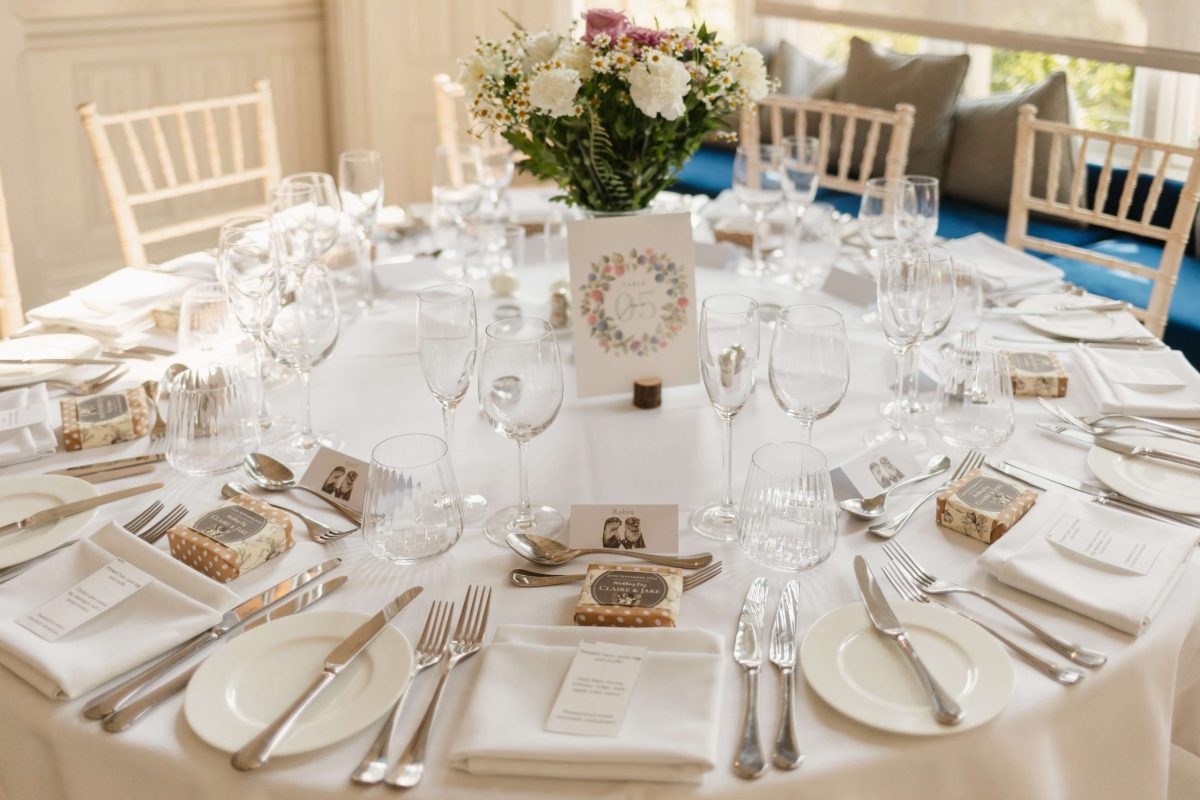 picture of wedding breakfast room