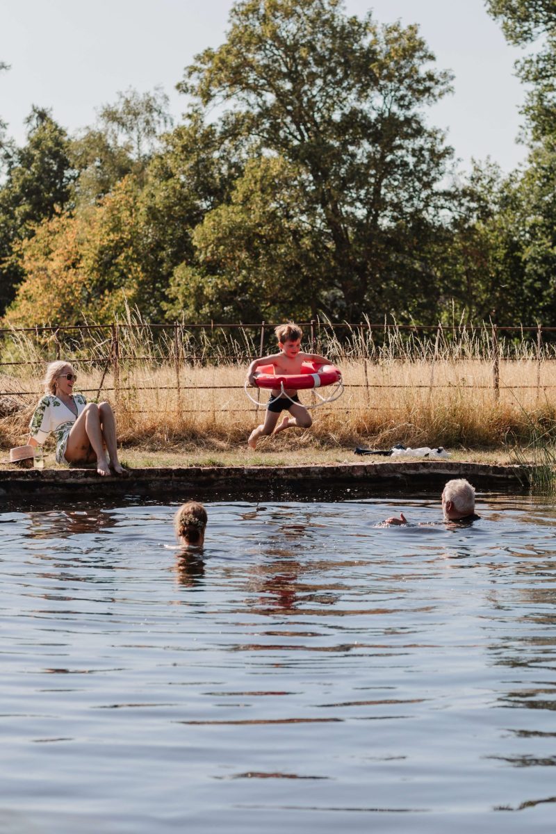 outdoor swimming at a wedding reception at Williamscot House in Oxfordshire