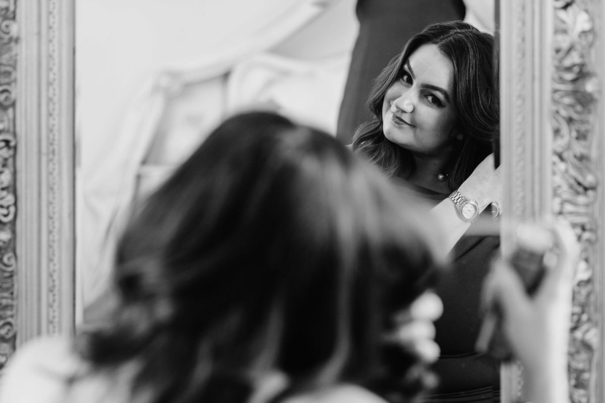 bridal prep at cider mill barn Warwickshire wedding venue