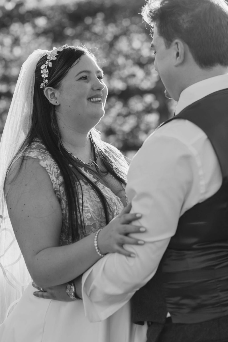 golden hour couples portraits at cider mill barn warwickshire wedding venue