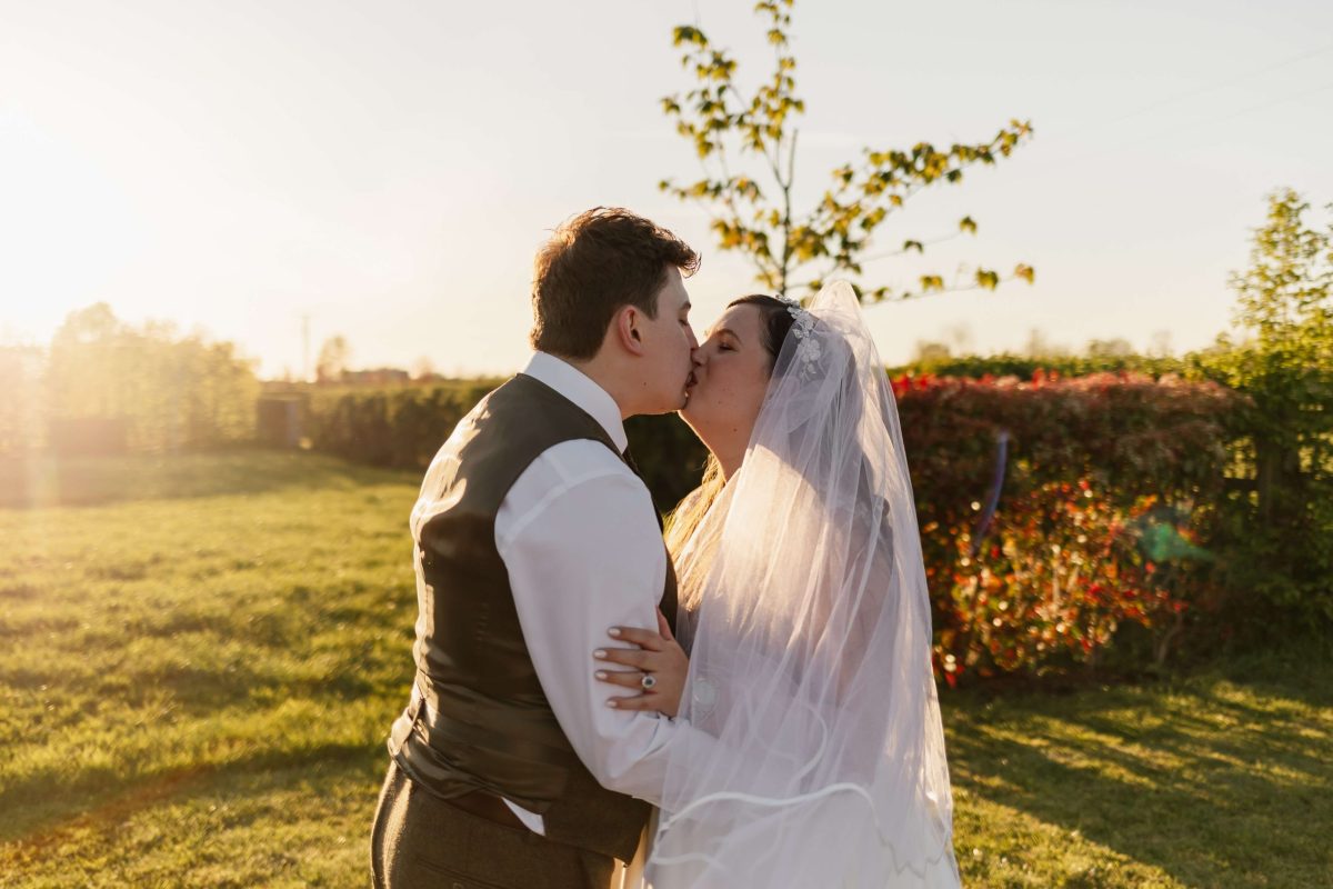 golden hour couples portraits at cider mill barn warwickshire wedding venue