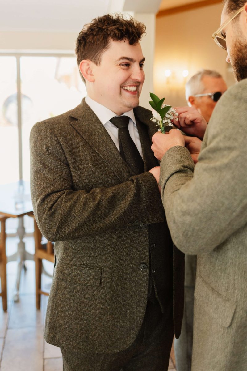 groom prep at cider mill barn warwickshire wedding venue